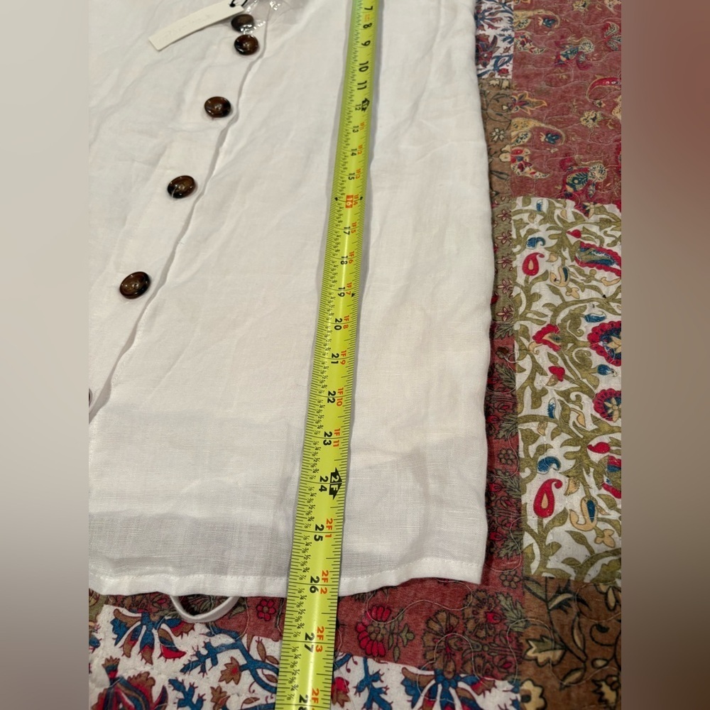 Olivaceous Linen blend Button Down Tie Back
Mini Dress White - Picture 8 of 11